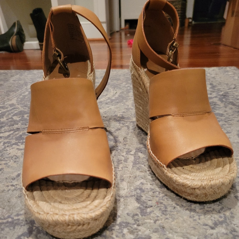 Treasure & Bond Platform Sandals